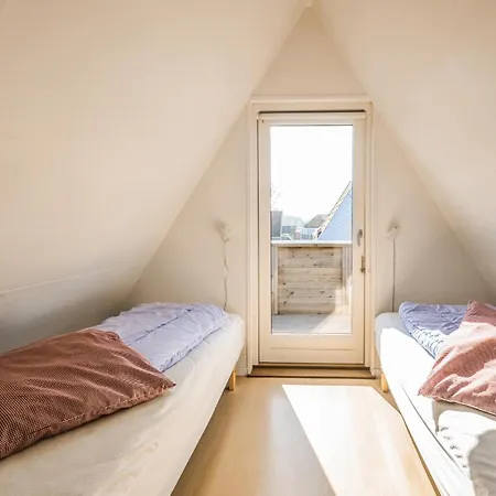 Holiday home Hus *
